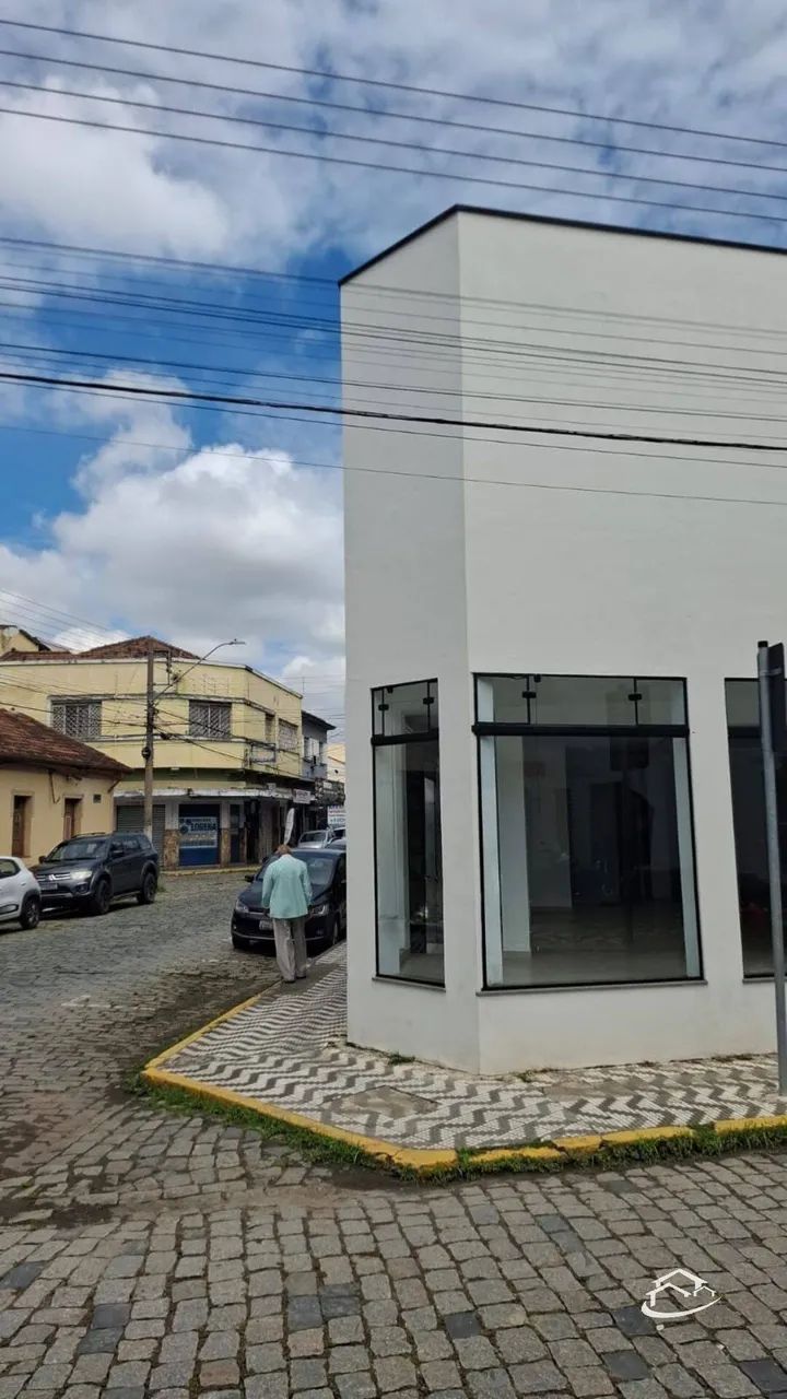 Ponto Comercial Novo no Centro de Lorena para Locação - Foto 2
