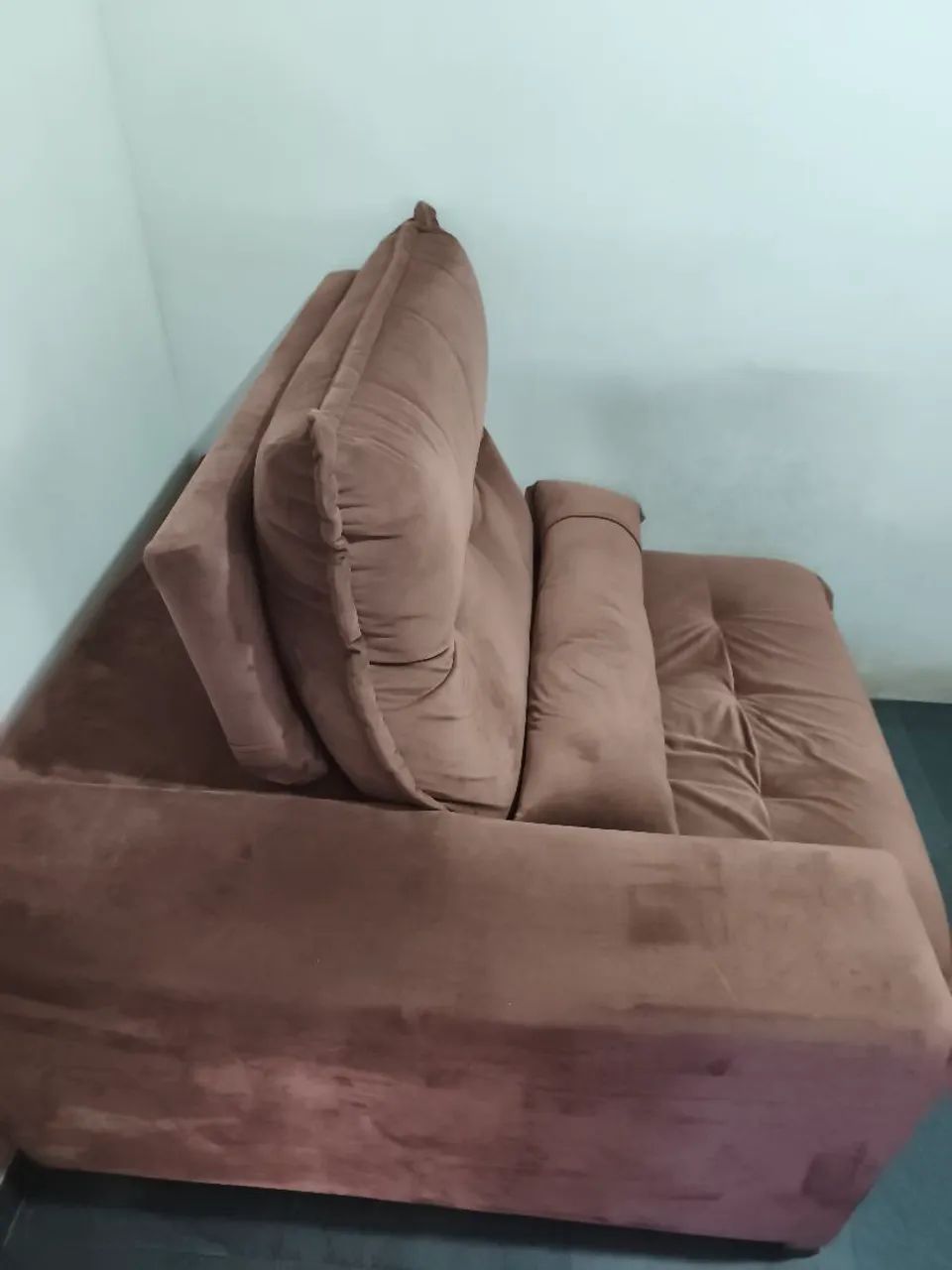 Sofá retrátil em Suede  - Foto 2