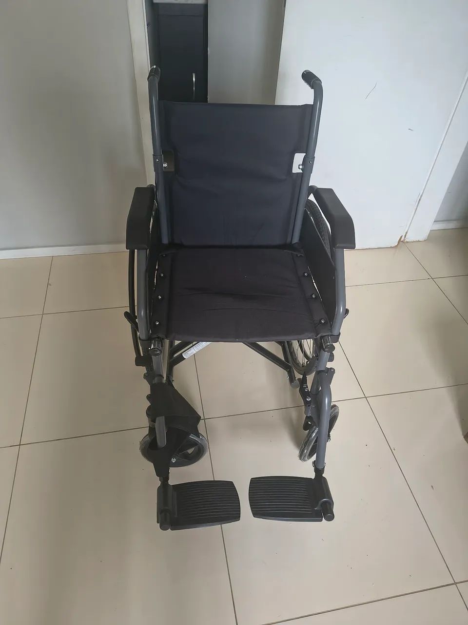 Cadeira de rodas - Foto 3