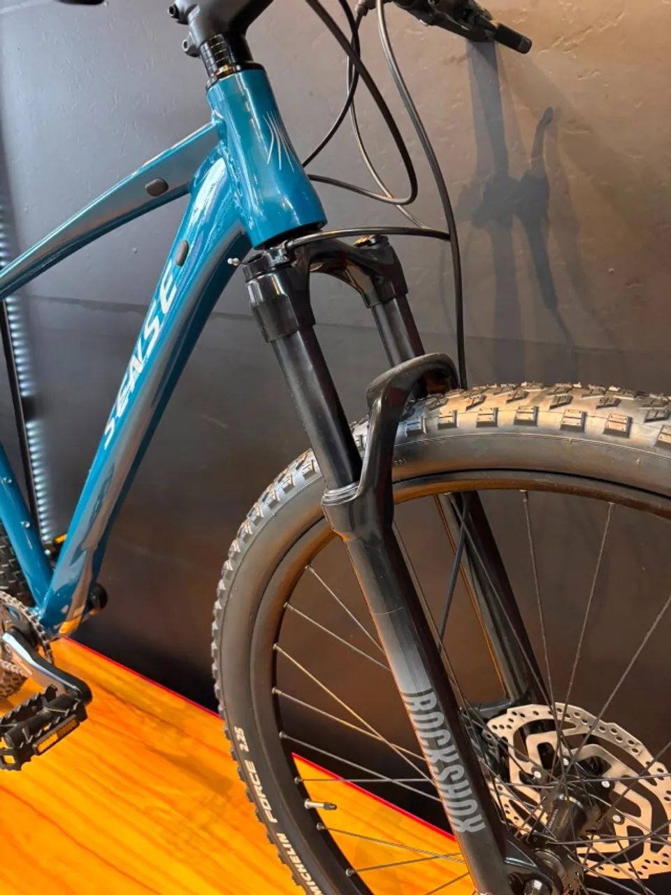 Bicicleta A29 Sense React comp Shimano Cues 11V Aqua/Prata - Foto 4
