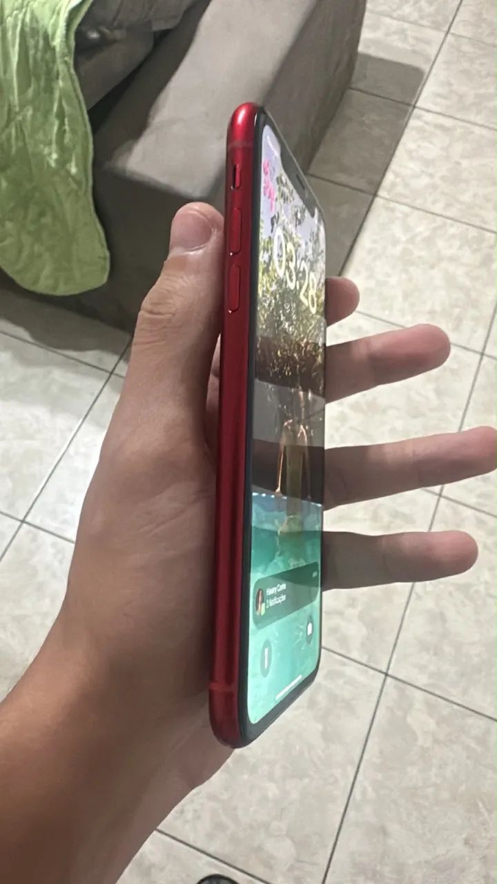 iPhone XR vermelho Funcionando 100% - Foto 5
