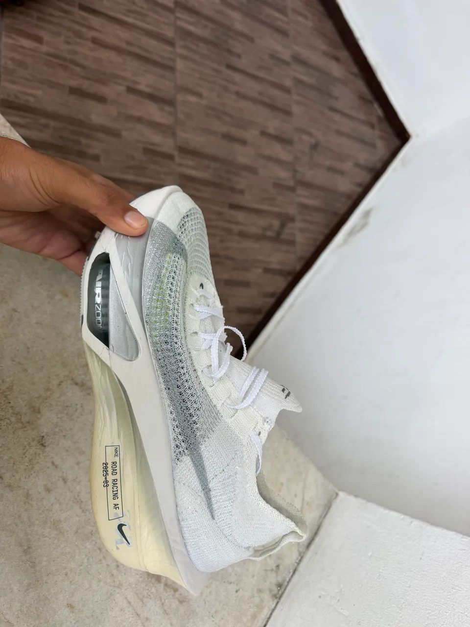 NIKE AIR ZOOM ALPHAFLY 3 USADO 1X - Foto 2