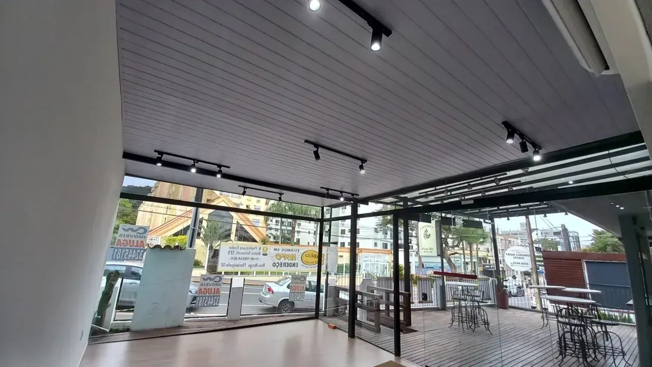 Imóvel para aluguel possui 90 metros quadrados em Coqueiros - Florianópolis - SC - Foto 2