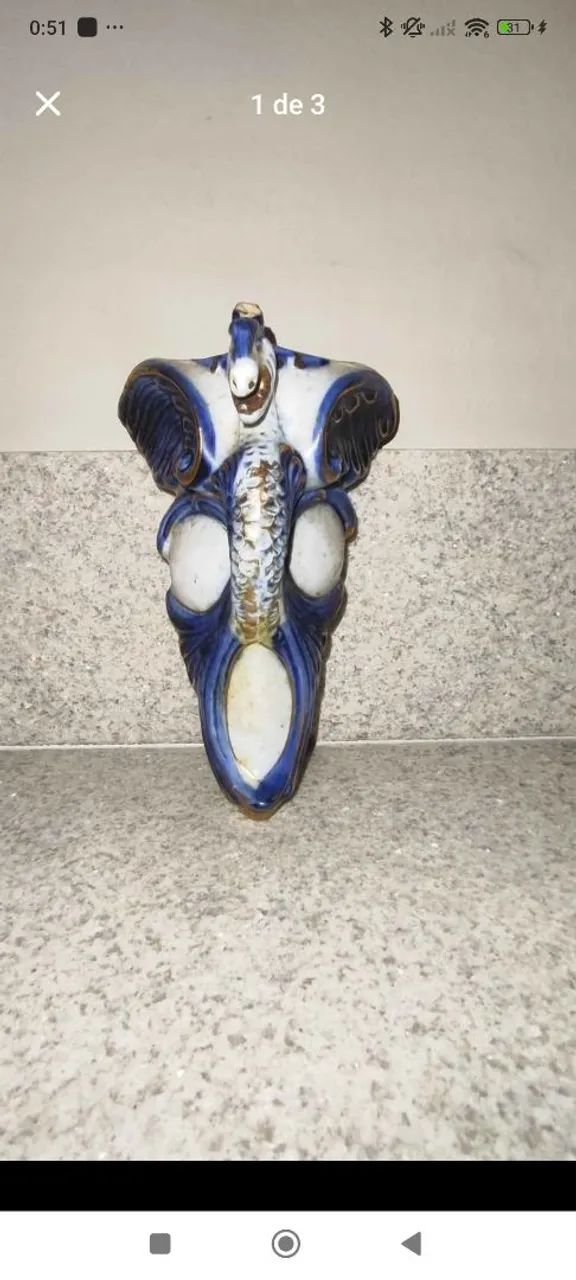 Objeto para decoração em porcelana 