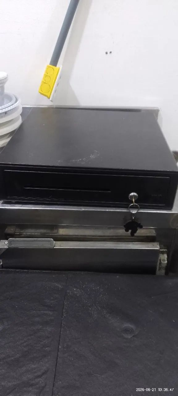 Vendo 2 gavetas Bematech 