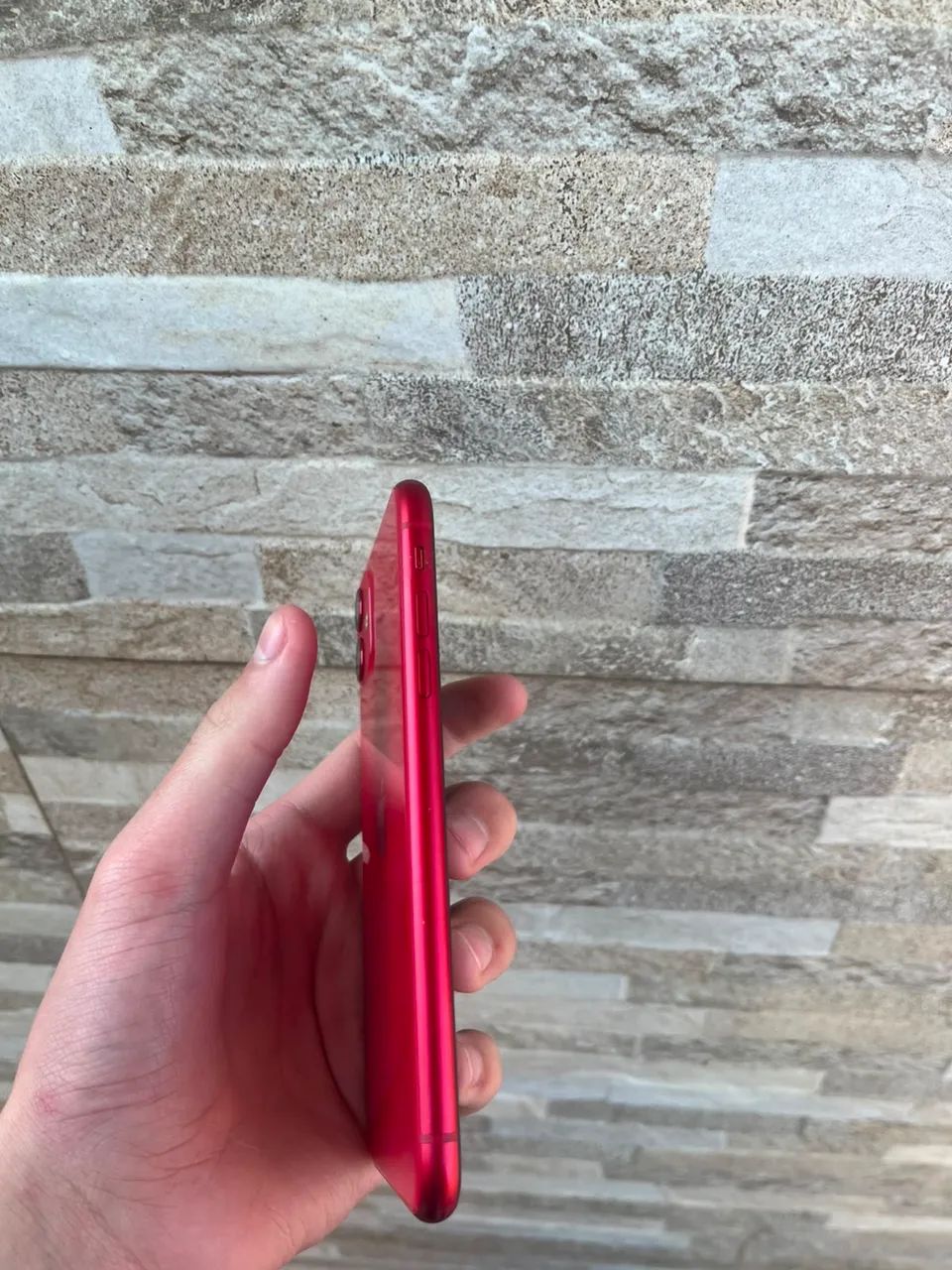 iPhone 11 Red - 128gb - Foto 3
