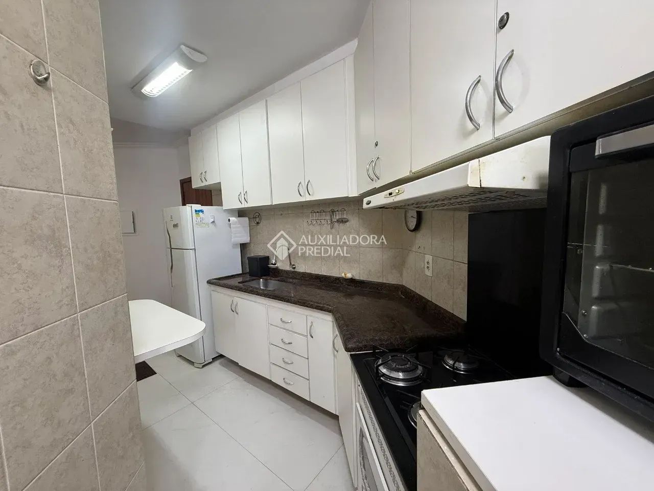 Imóvel para aluguel possui 64 metros quadrados com 2 quartos em Jurerê - Florianópolis - S - Foto 4
