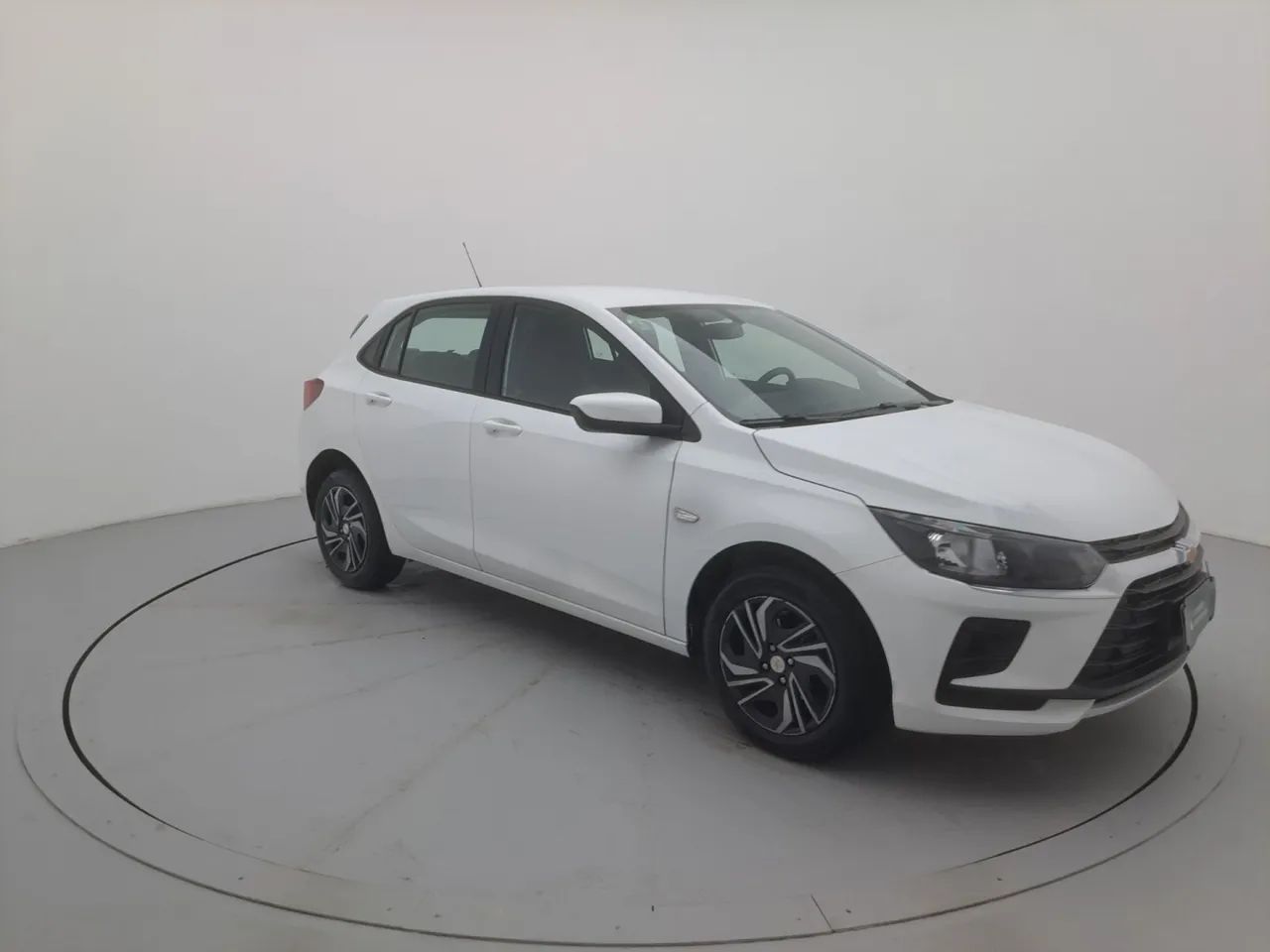 Chevrolet Onix Hatch 1.0 12V Flex Mec. 4P, foto 7 de 18