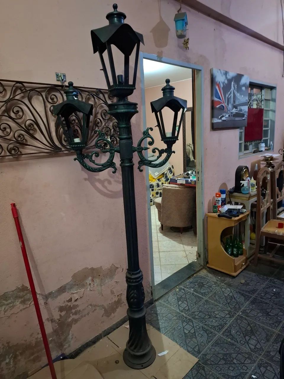 Poste colonial Sinhá.  - Foto 2