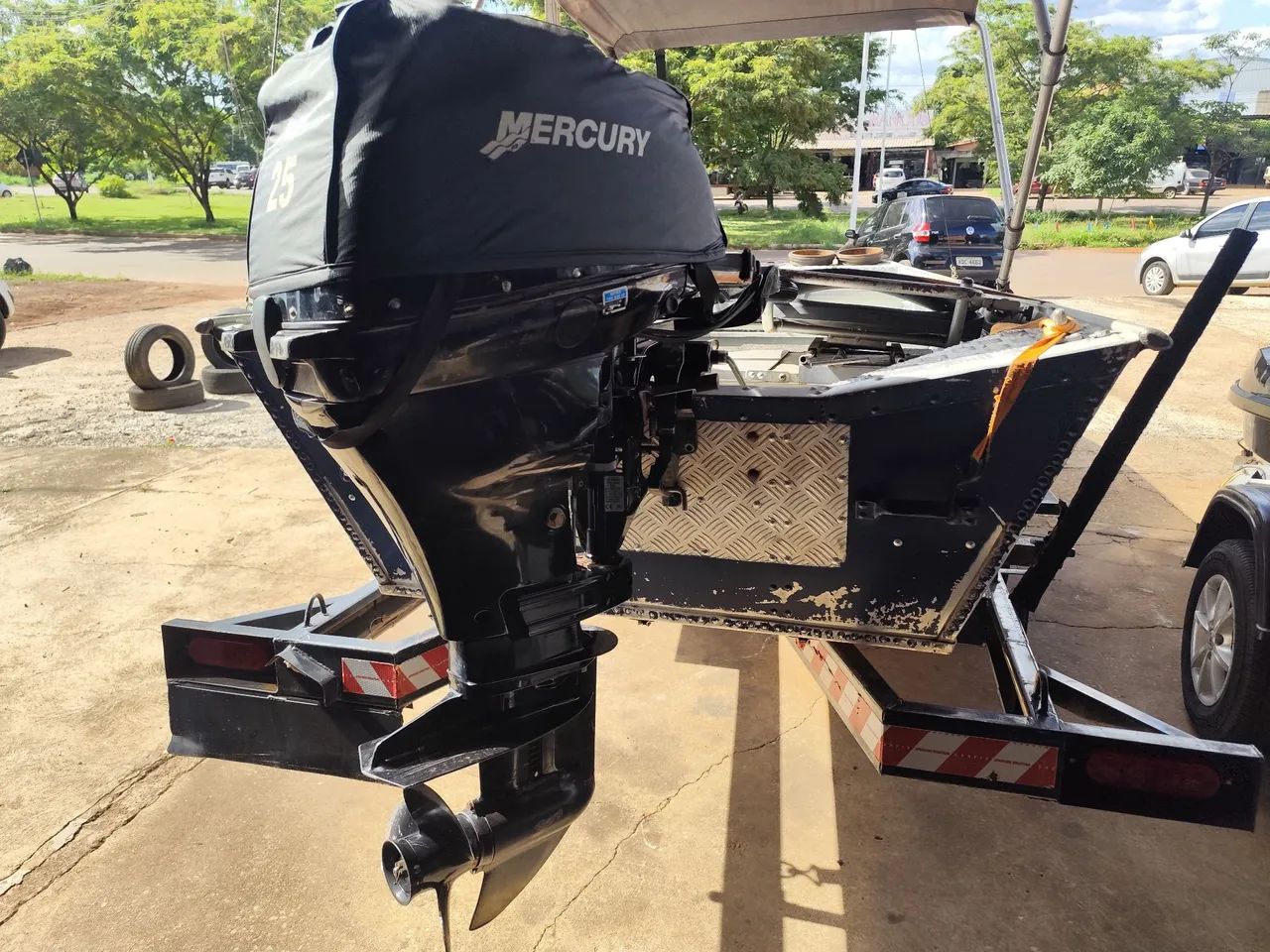 Barco 6m, motor e carretinha  - Foto 5
