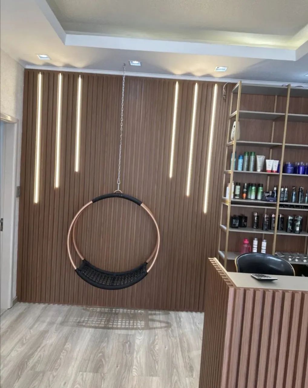 Balanço suspenso lua e gota em oferta dia internacional da mulher  - Foto 3