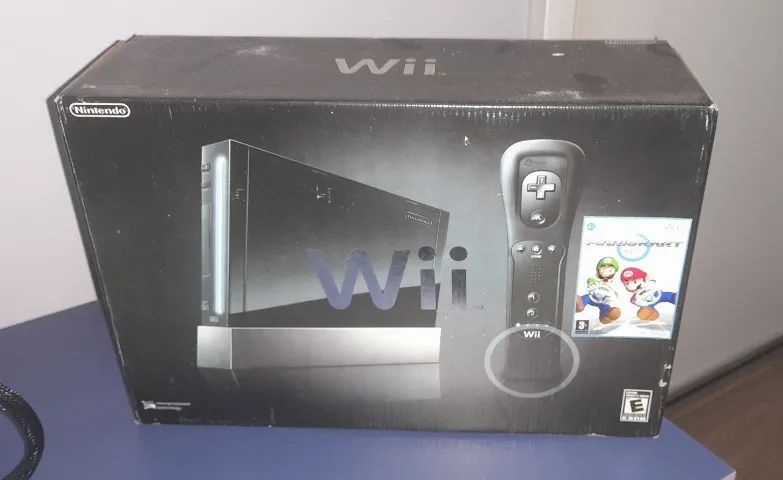 Nintendo Wii completo na caixa