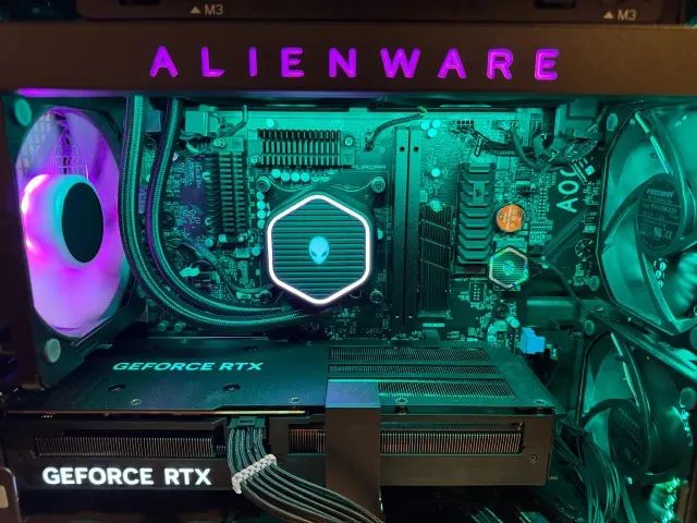 PC Alienware Aurora R15 i9 13th 32gb 1tb Ssd Rtx4070ti - Foto 2