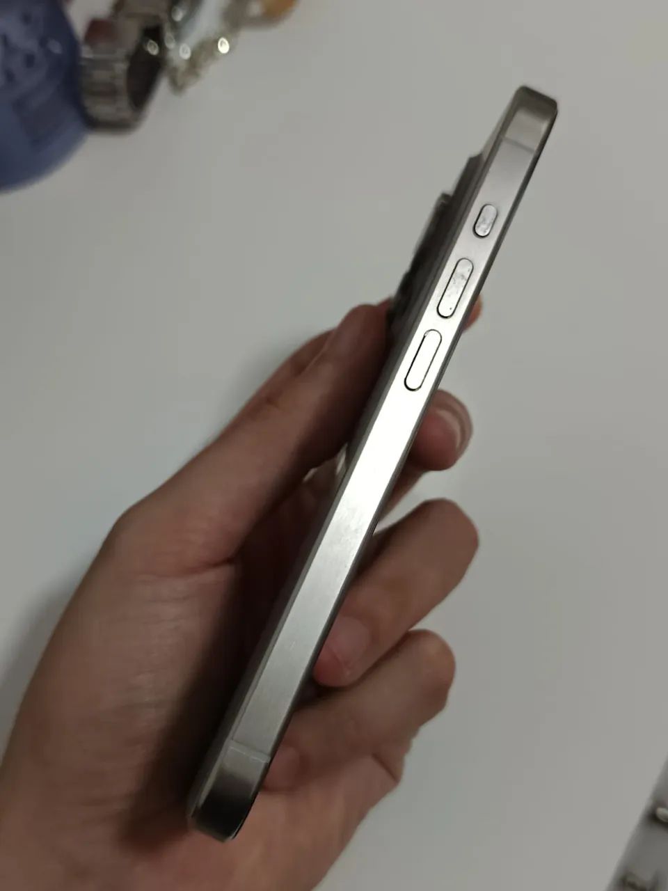 iPhone 15 Pro - 128 GB - Natural Titanium - Celulares e