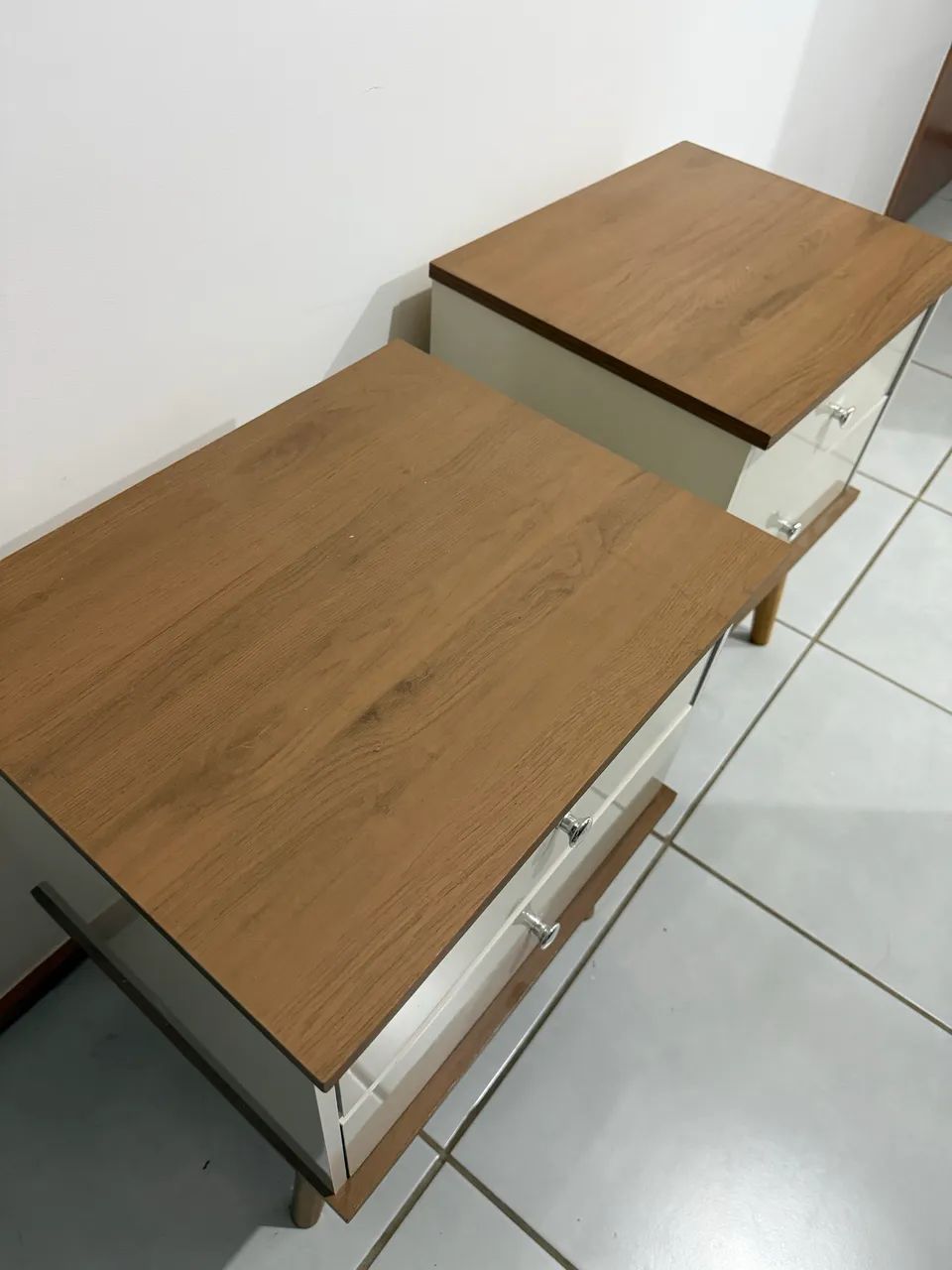 Mesa de cabeceira de cama  - Foto 3