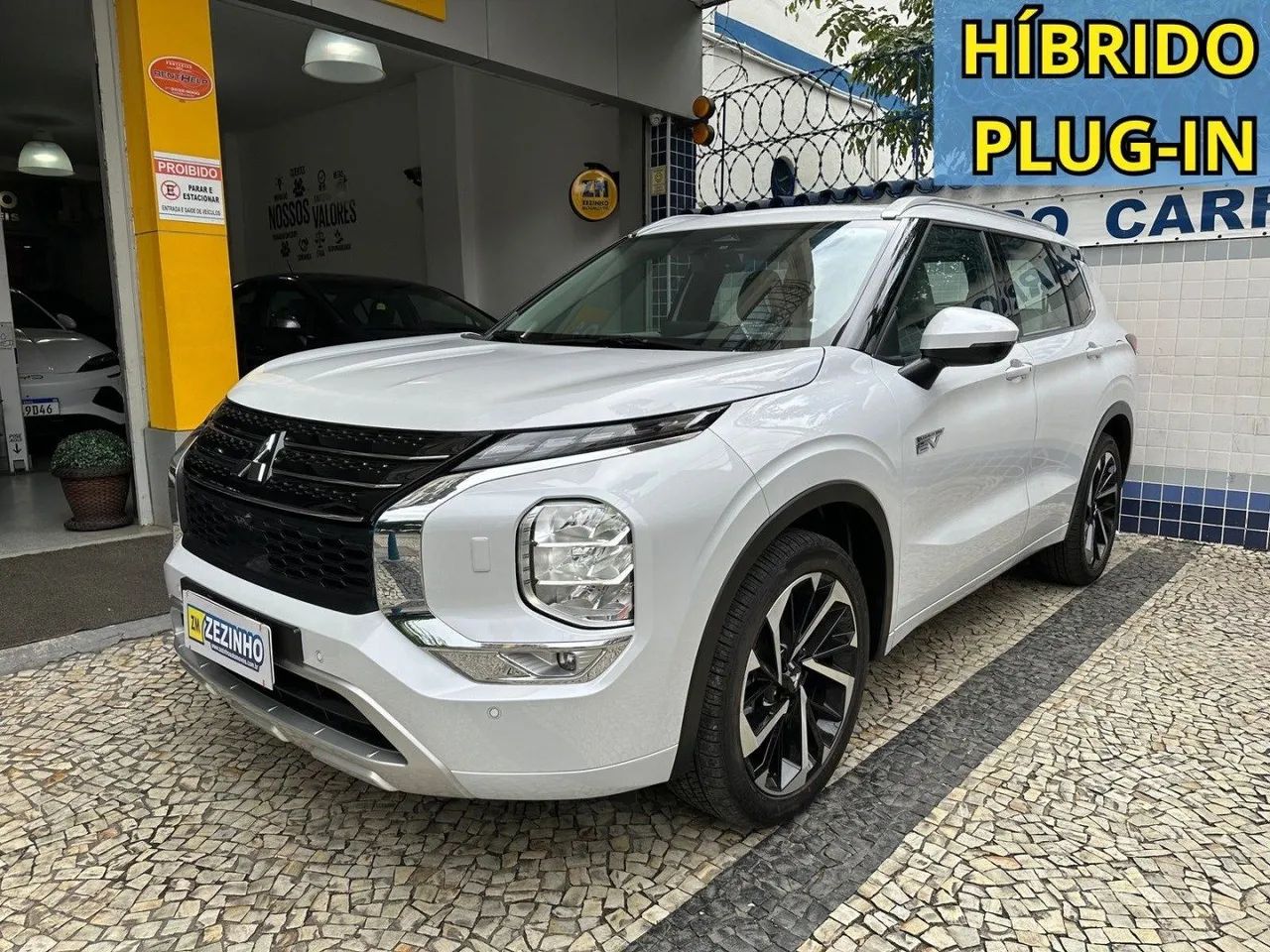 Mitsubishi Outlander HPE-S 2.4 4X4 AUT (híbrido) 2026