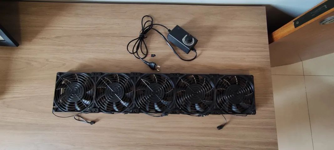 Cooler / Ventoinhas com Controle de Velocidade - 6 Fans - Funcionando