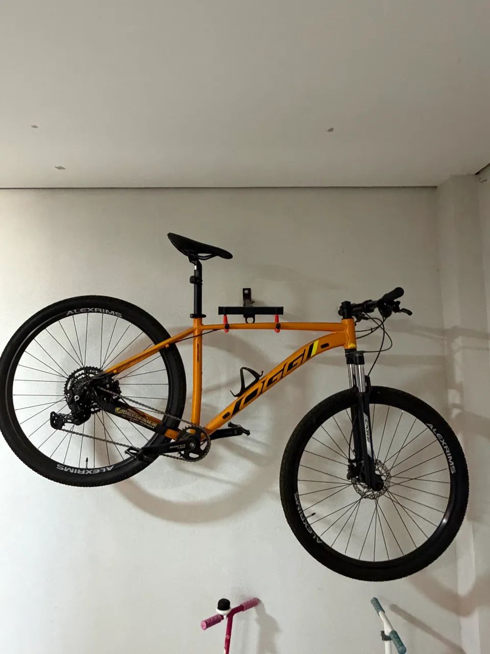 Bicicleta Oggi tamanho 21