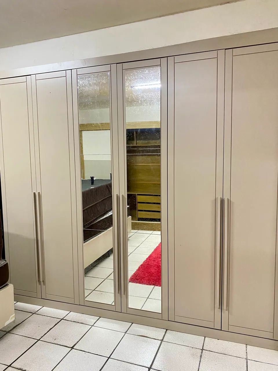 Guarda roupa 6 portas entrega grátis 