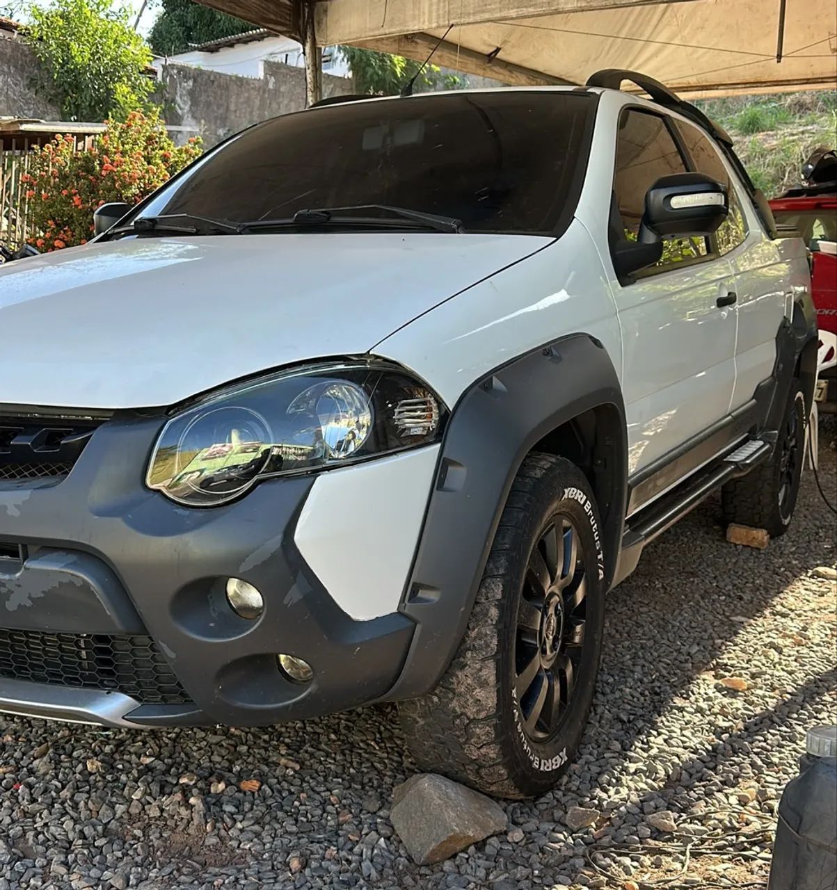 Fiat Strada Adventure1.8/ 1.8 Locker Flex CD 2016