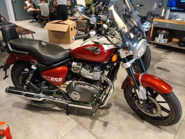 SUPER METEOR 650 CELESTIAL RED - Foto 2