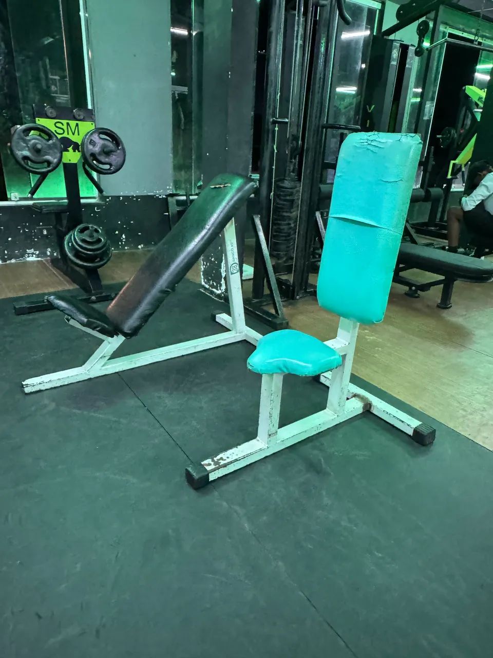 Aparelhos musculação  - Foto 5