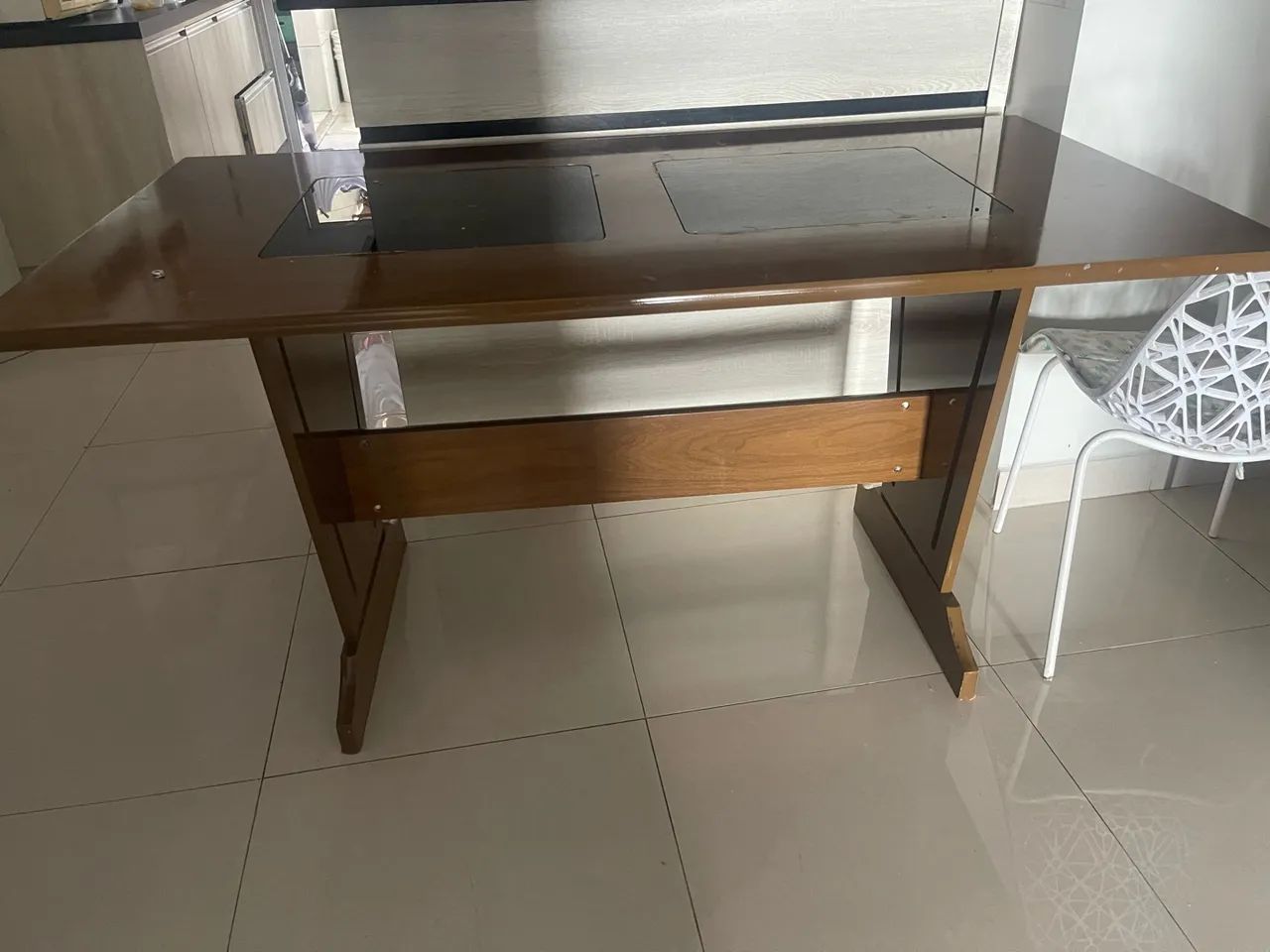 Mesa sem cadeiras  - Foto 4