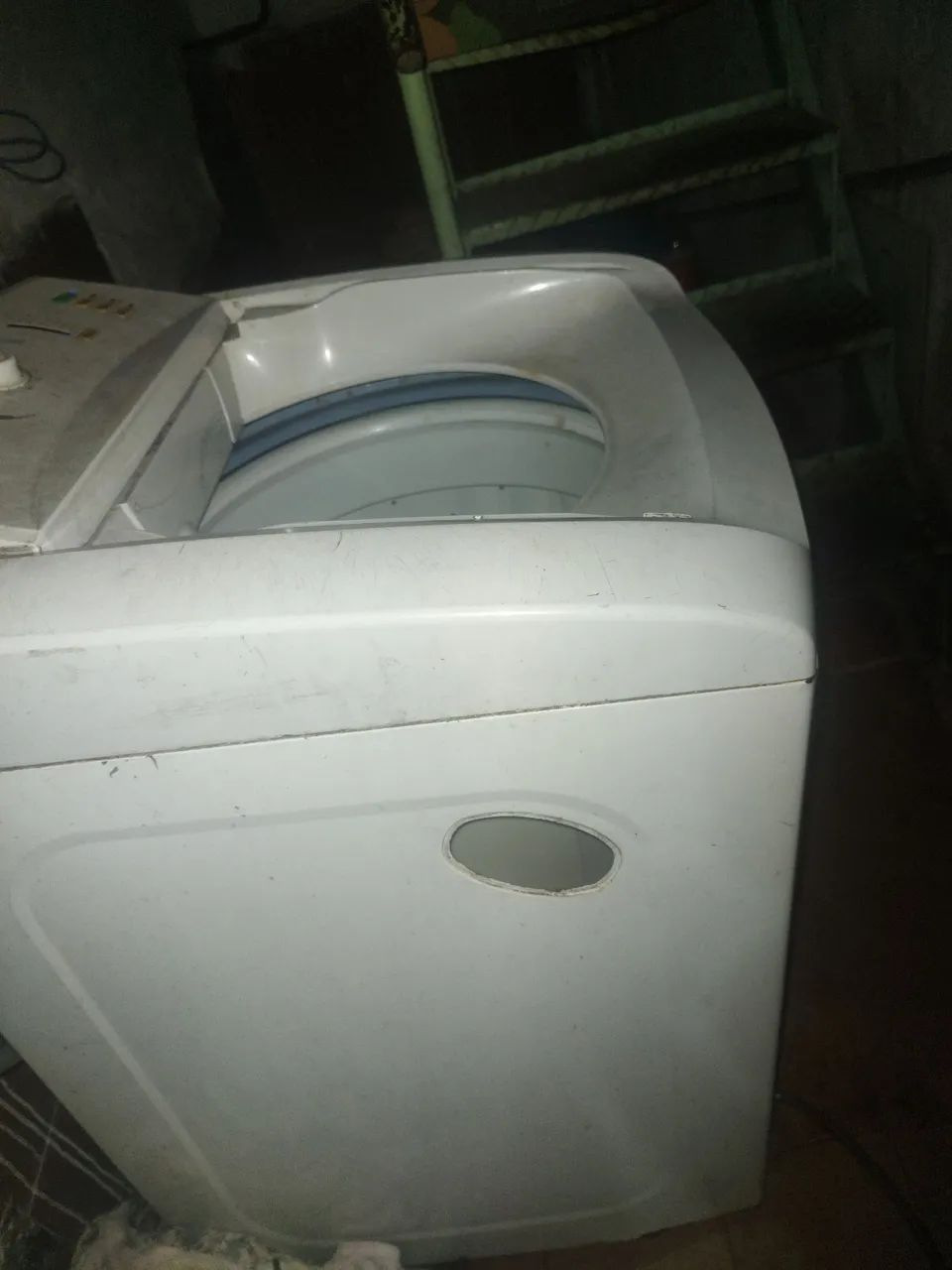 Vendo freezer com d - Foto 2