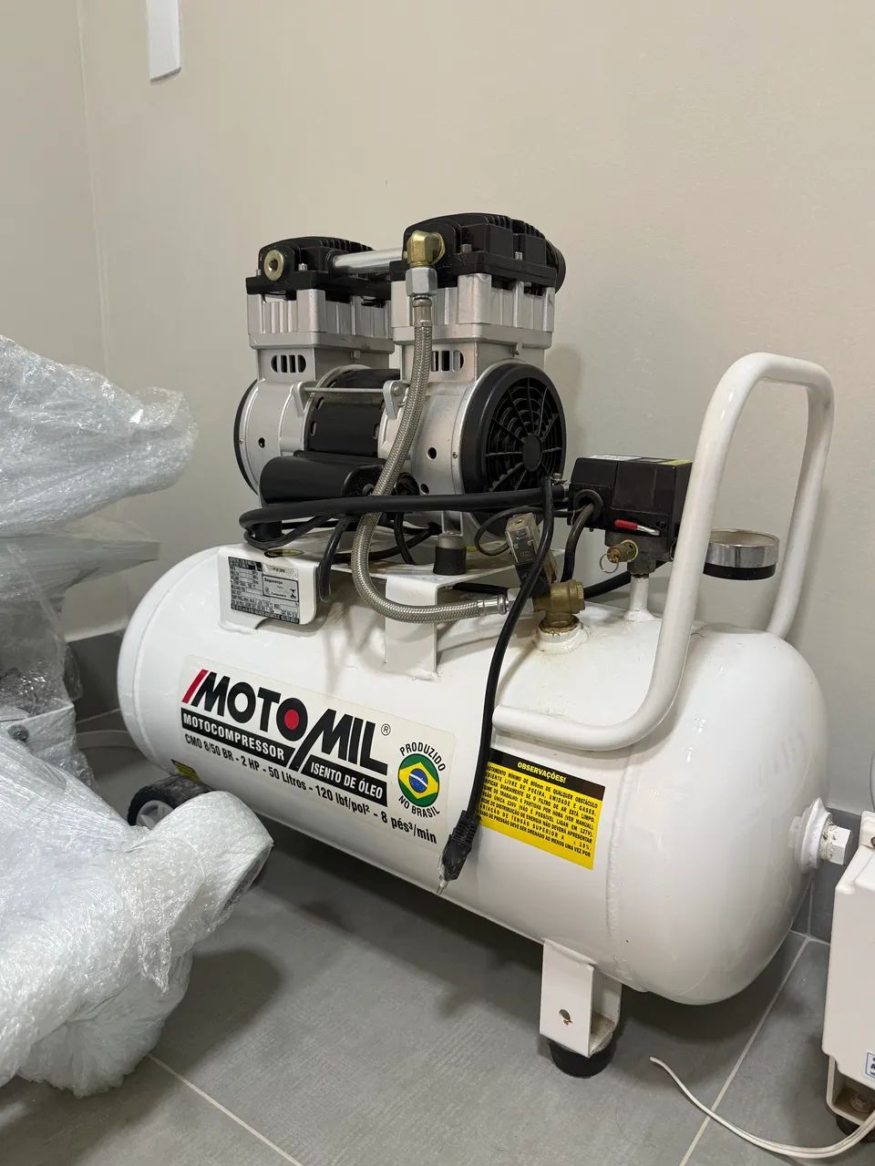 VENDO COMPRESSOR MOTOMIL 50 litros