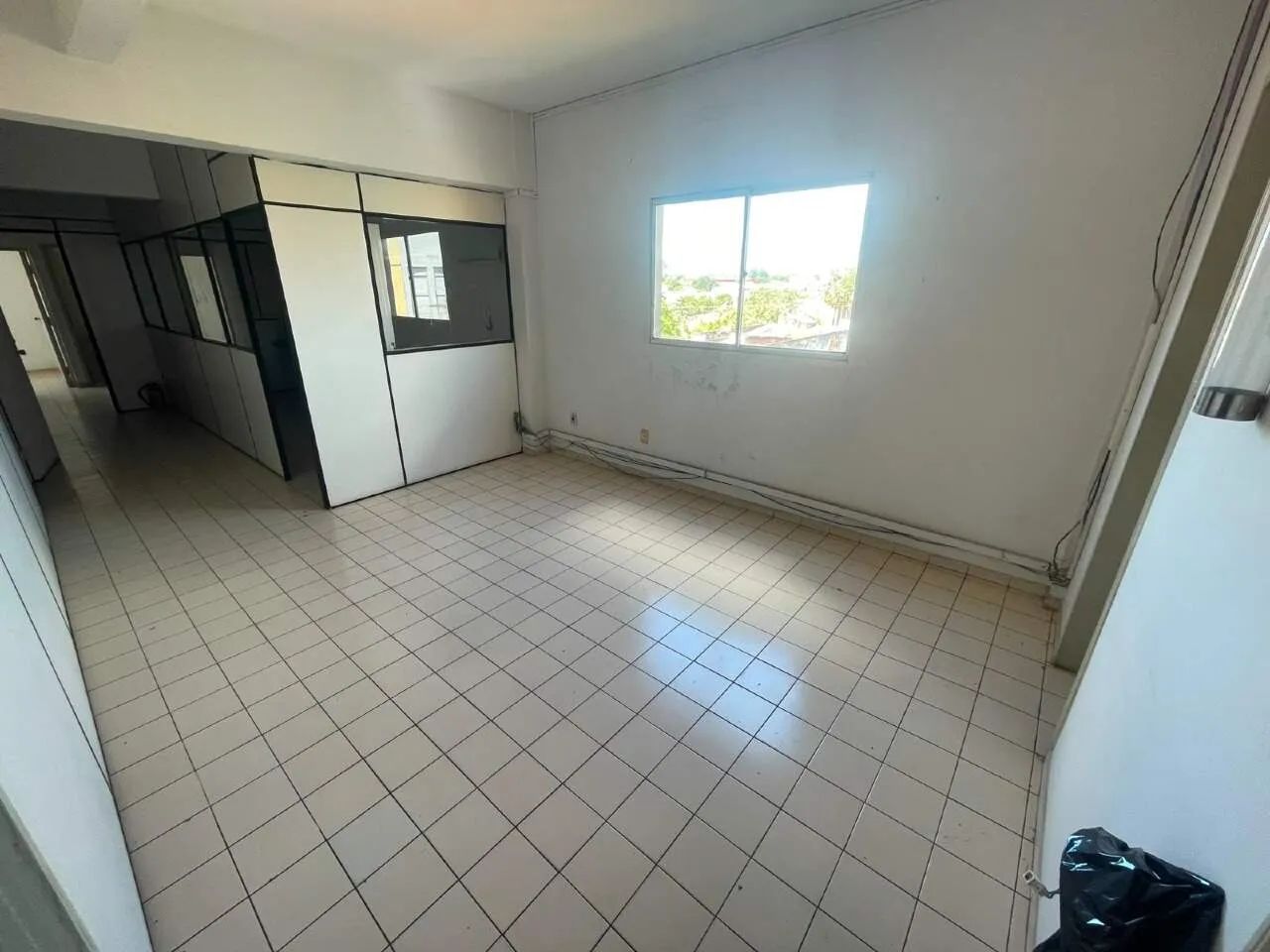 Sala Comercial para Locação  Centro Sul - Foto 2