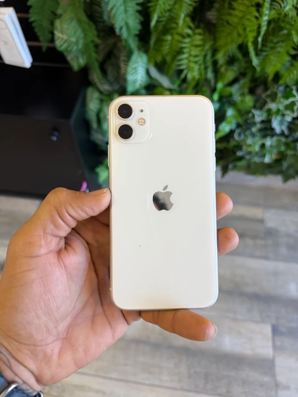 iPhone 11 64 GB  - Foto 4