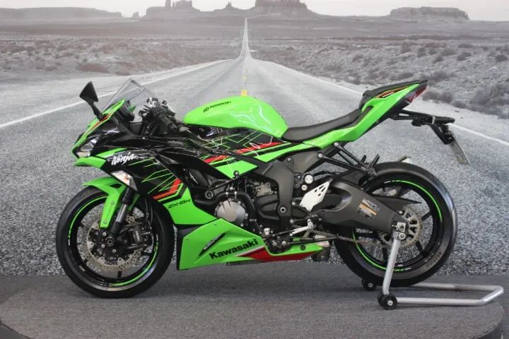 Kawasaki Zx-6r 636cc 2023 - 1472761041 | OLX