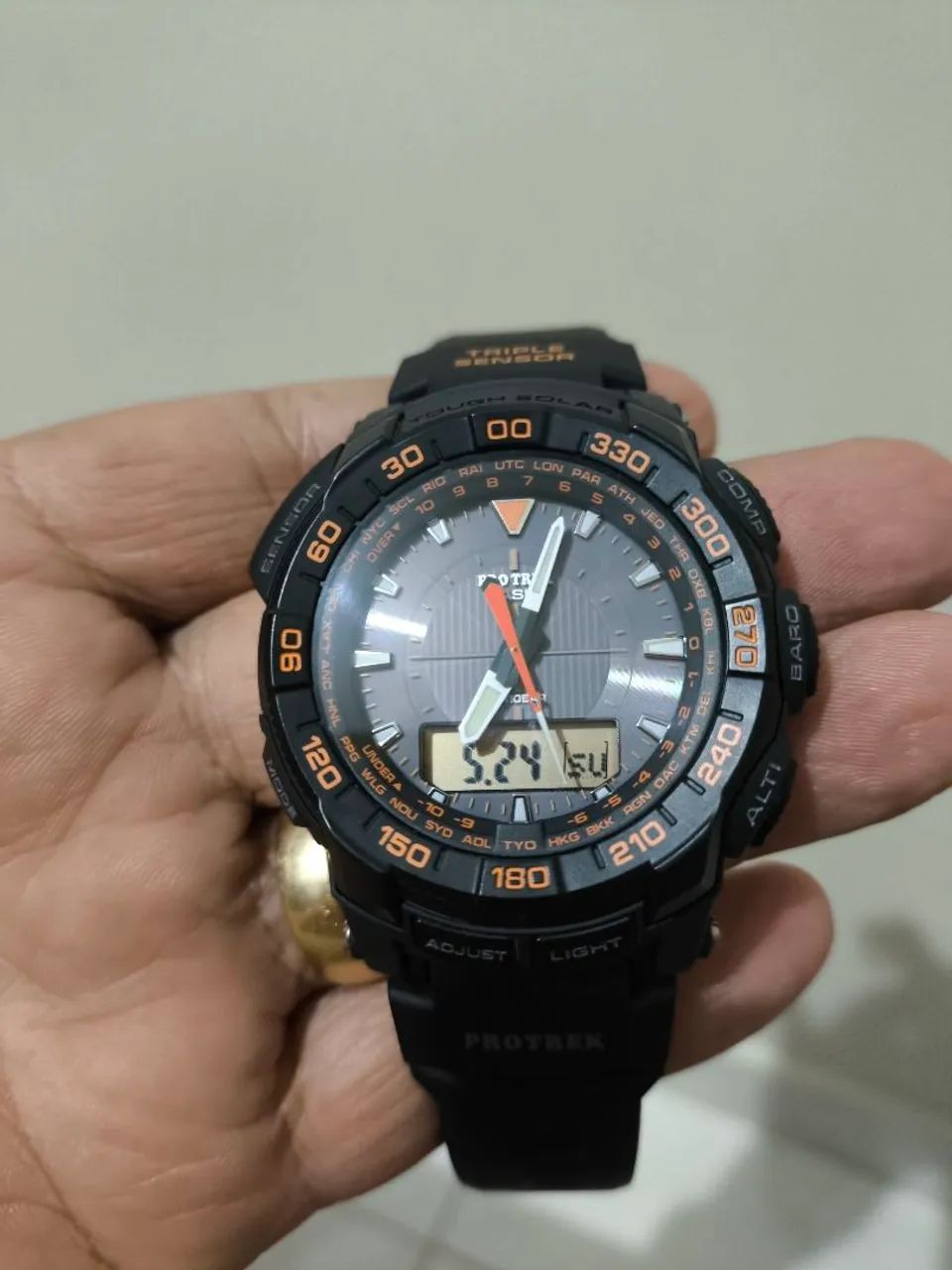Relógio Casio Protrek PRG550 Solar Sensor triplo Original 
