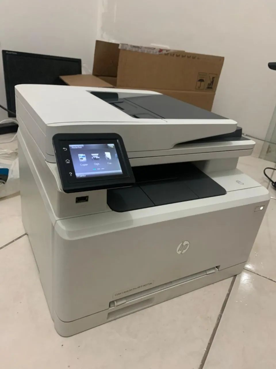 Impressora HP Color LaserJet M277dw Wi-Fi (Com Detalhe)