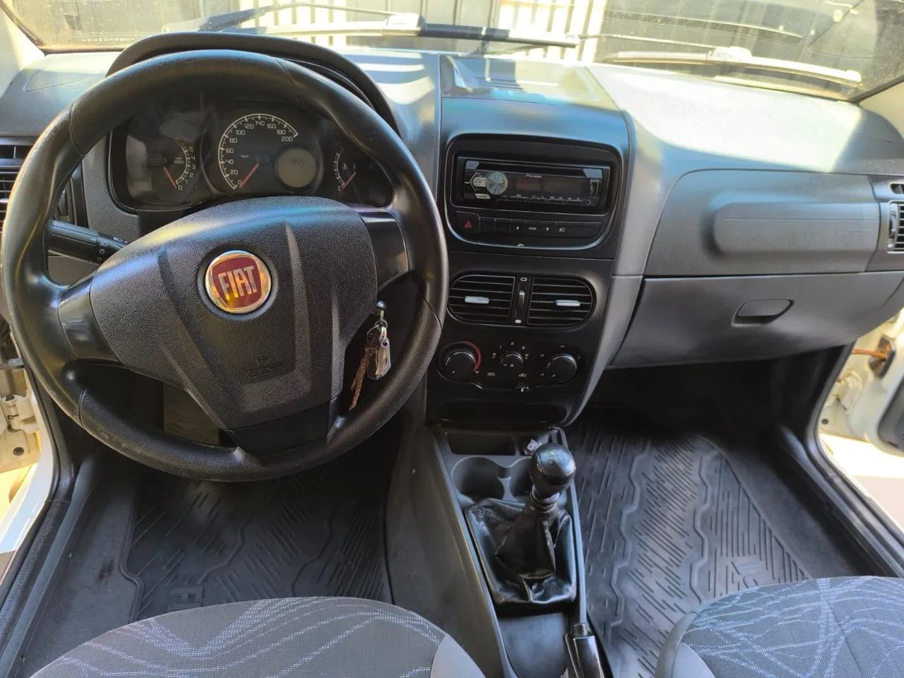 Fiat Strada Working 1.4 MPI Fire Flex 8V CE 2016 - Foto 5