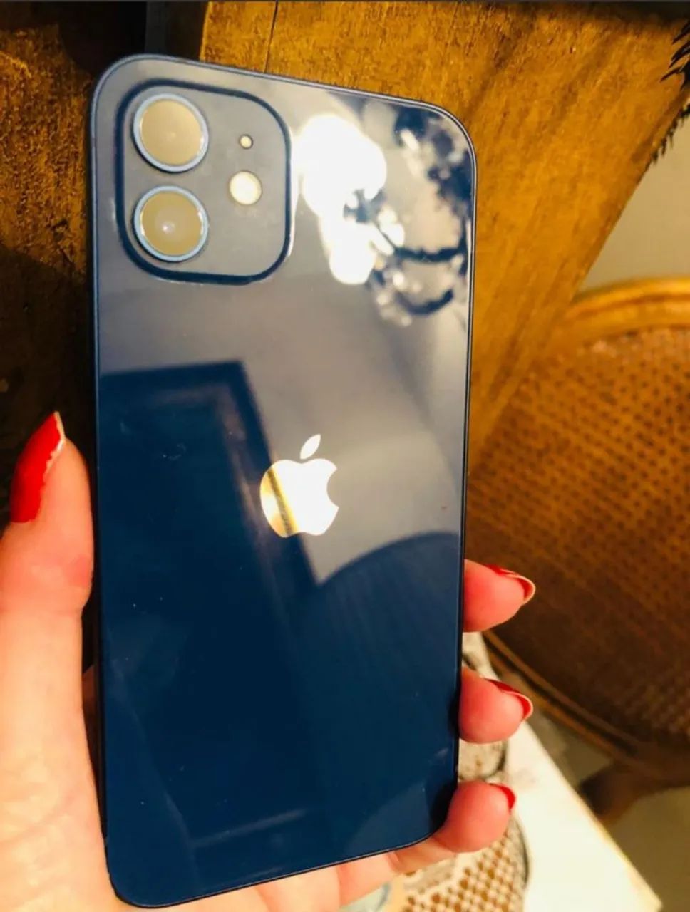Iphone 12 azul  - Foto 3