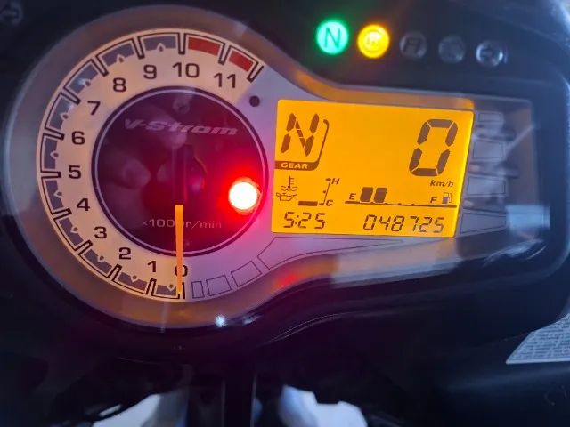 V-stron 650 2014 - Foto 2