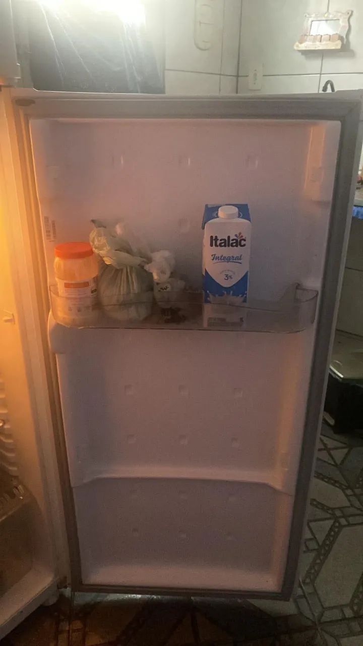 Vendo um geladeira duplex - Foto 2