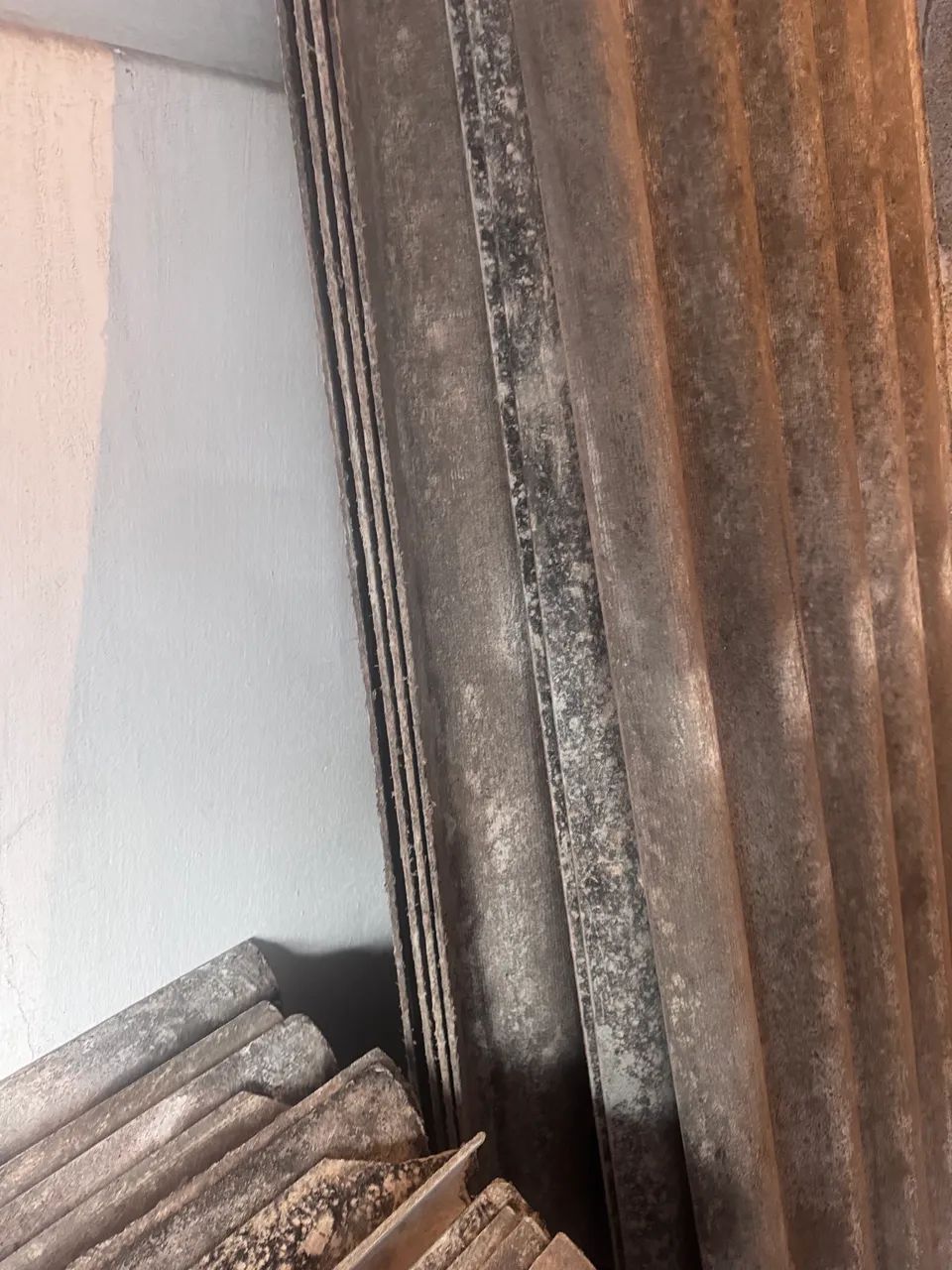 Telhas de fibro cimento usadas de 6mm das antigas - Foto 3