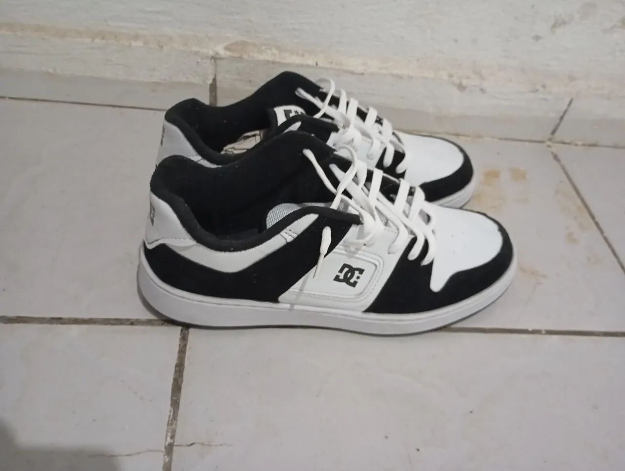 Tênis unissex DC black/white/black 42