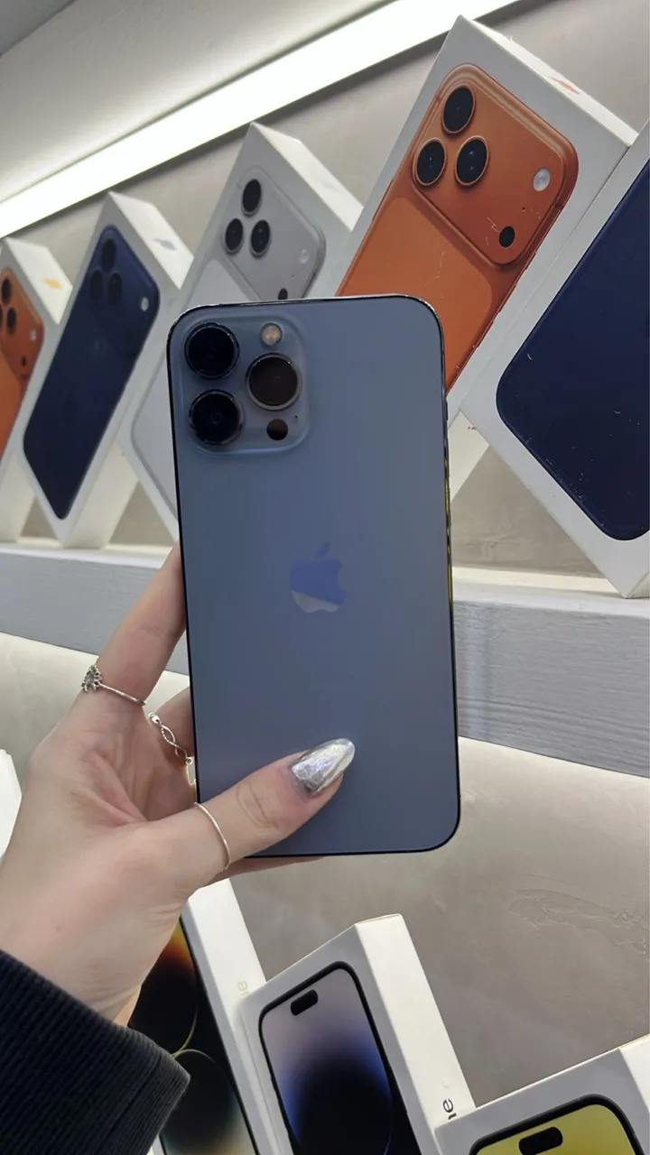 iPhone 13 Pro Max 128gb bateria 100% - Celulares e Smartphones