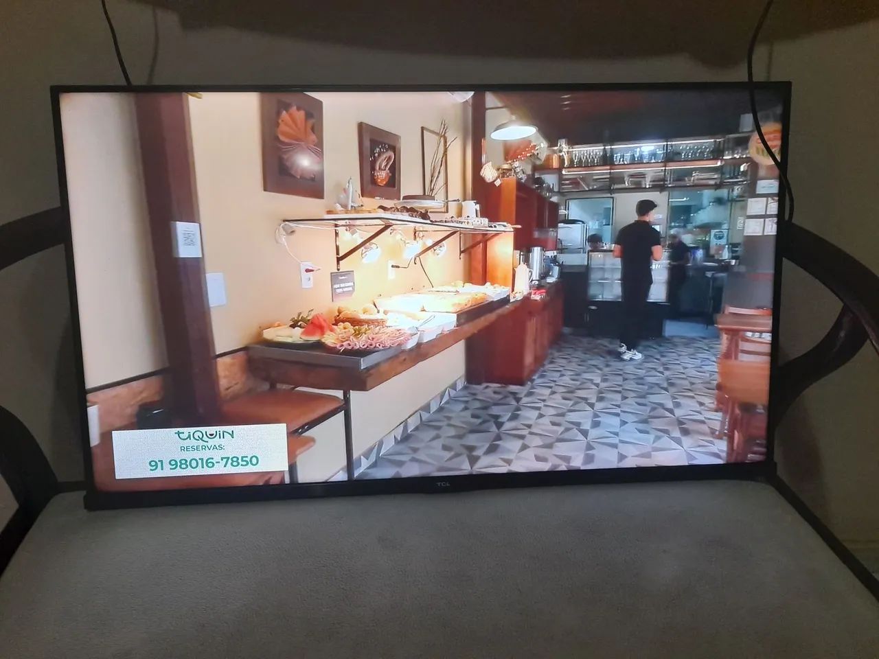 TV. SMART MARCA TCL 40PL. EM.PERFEITO ESTADO COM CONTROLE REMOTO 
