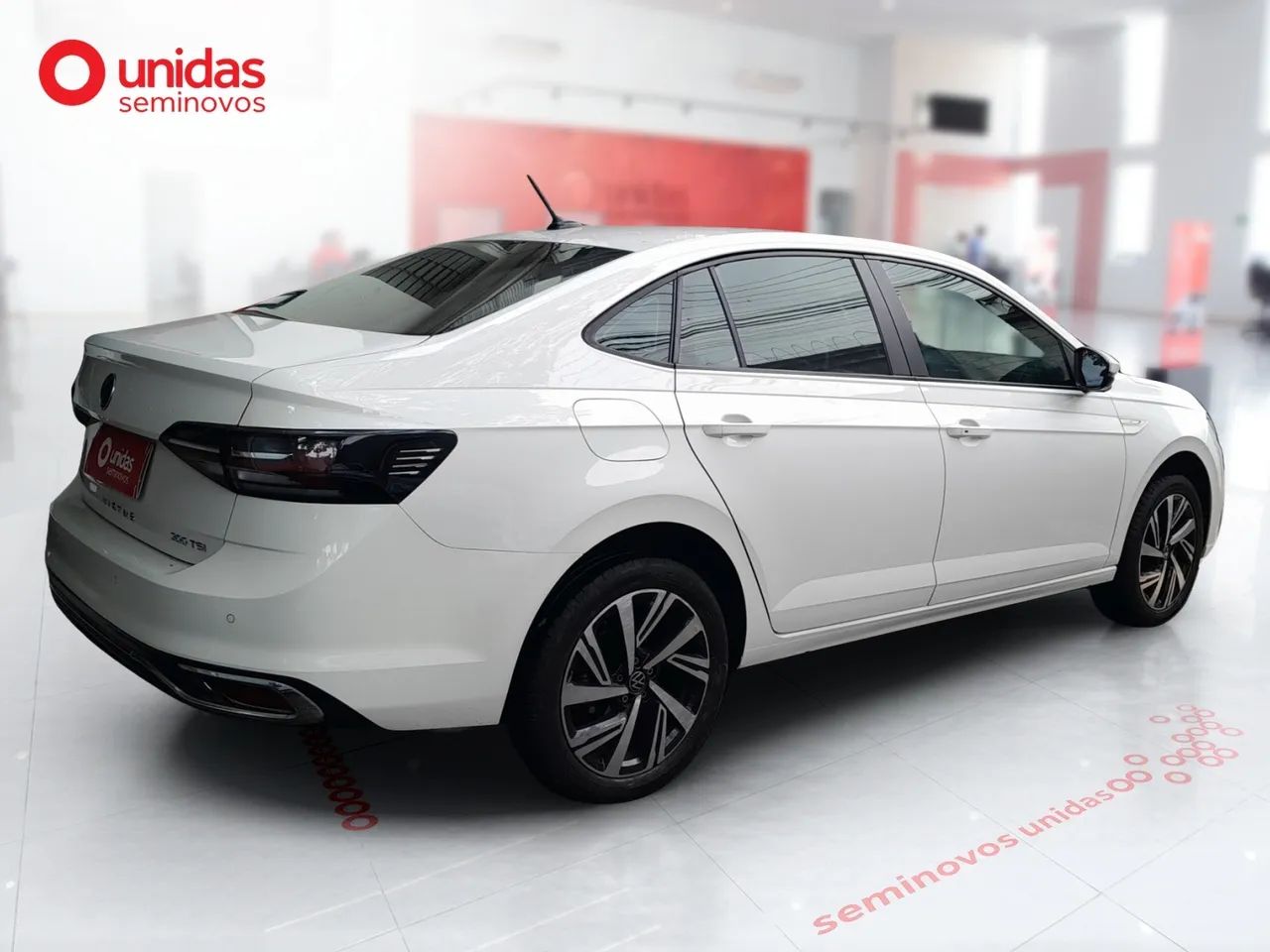 Volkswagen Virtus Highline 200 TSI 1.0 Flex 12V Aut, foto 5 de 16