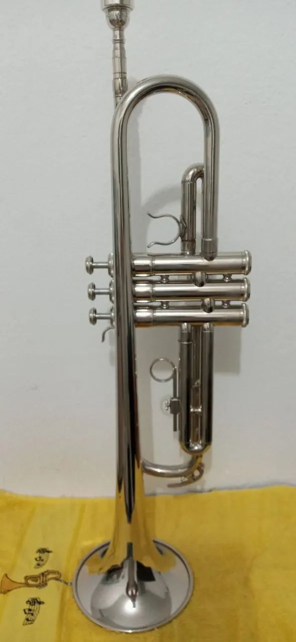 Trompete Yamaha YTR 1310 (vendo ou troco) - Foto 4