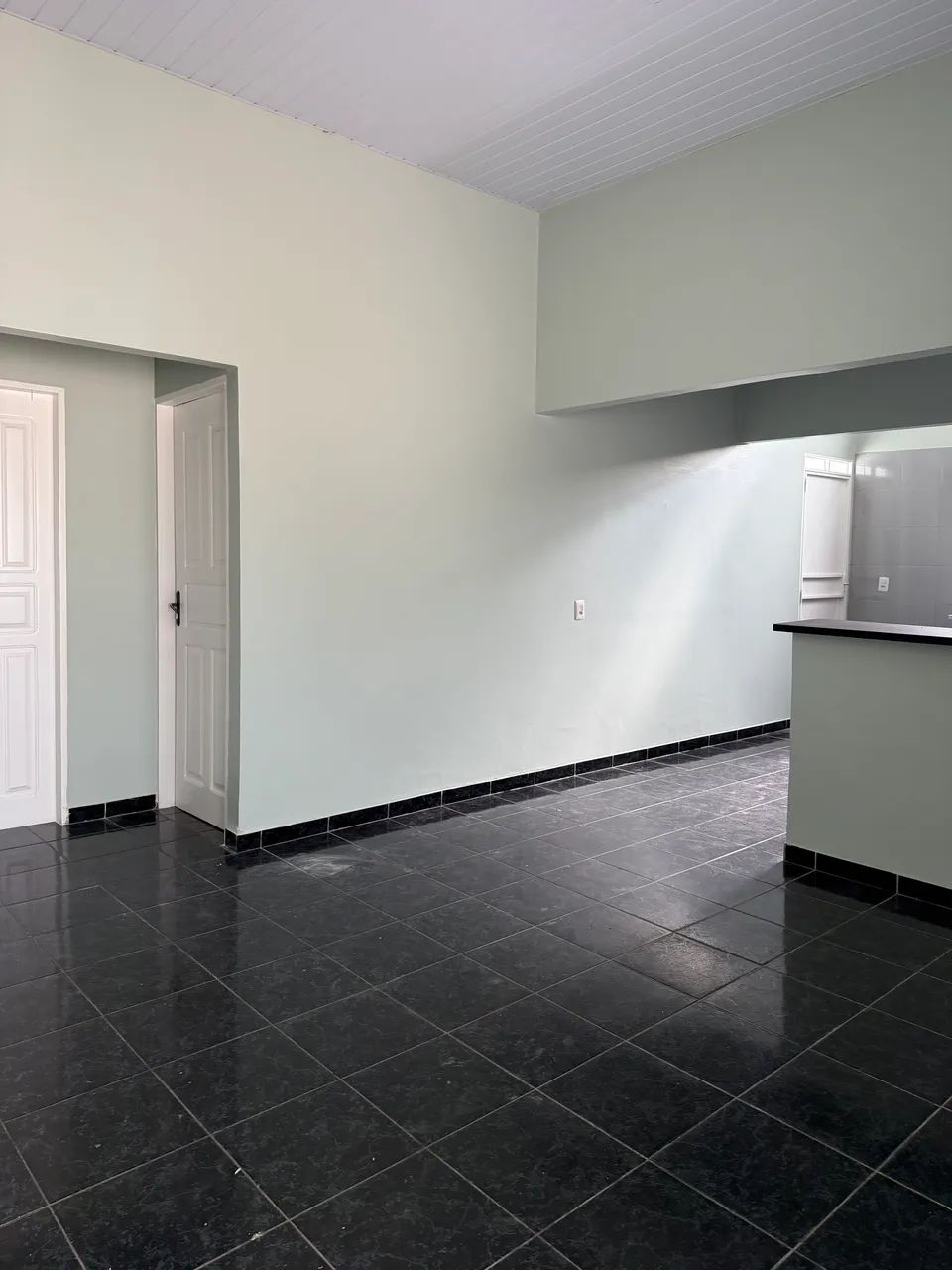 Casa 2 quartos para alugar no Caimbé com garagem