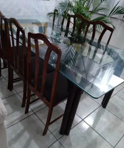 Mesa de jantar com tampo de vidro + 6 cadeiras - Foto 5