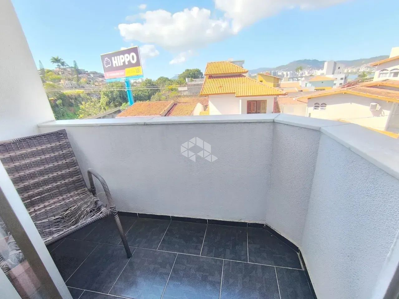 APARTAMENTO 3 QUARTOS SENDO 1 SUITE COM VISTA PARA O MAR EM COQUEIROS FLORIANÓPOLIS - Foto 2