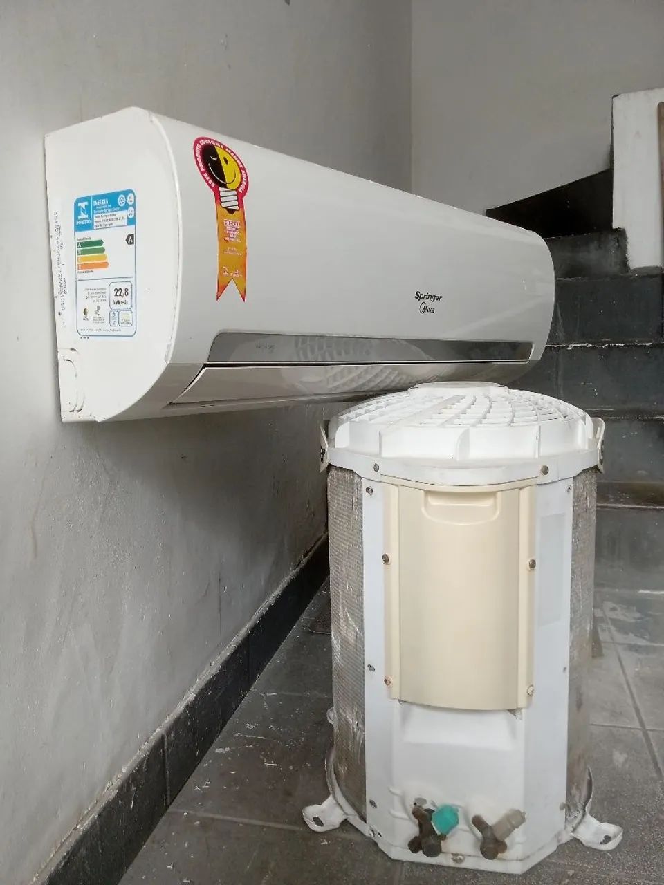 Vendo Split 12 mil BTUs Springer  - Foto 2