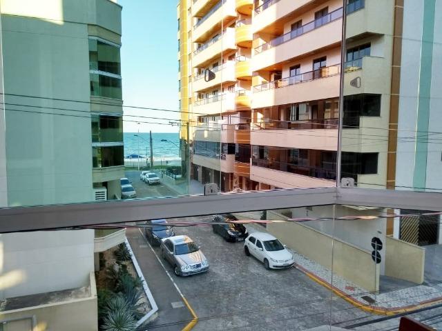 Vista Para Mar- com 03 dormitórios - Mobiliado- poucos metros do Mar - Foto 18