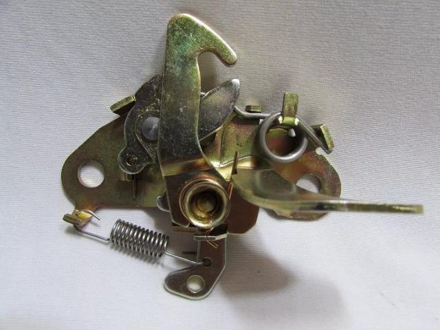 Fechadura Tranca Inferior Capo Peugeot 206 passion sw